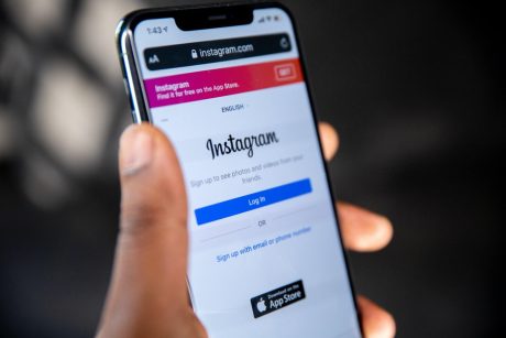 Improve interaction with instagram users and sponsored posts