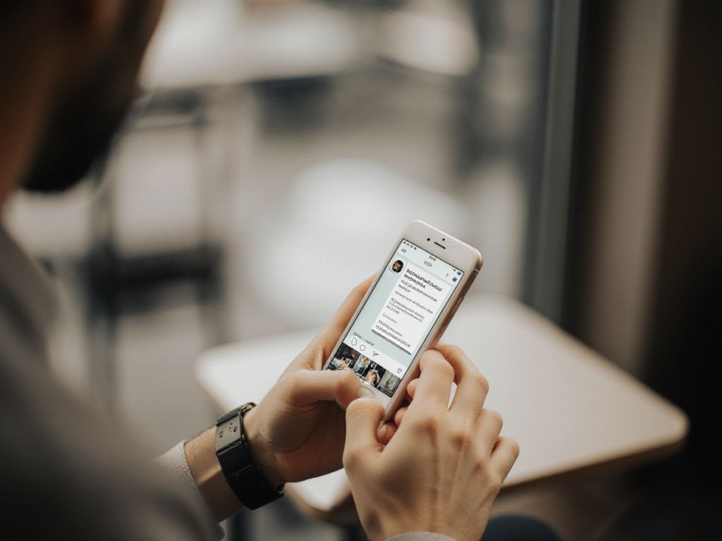Instagram Notes and casual communication
